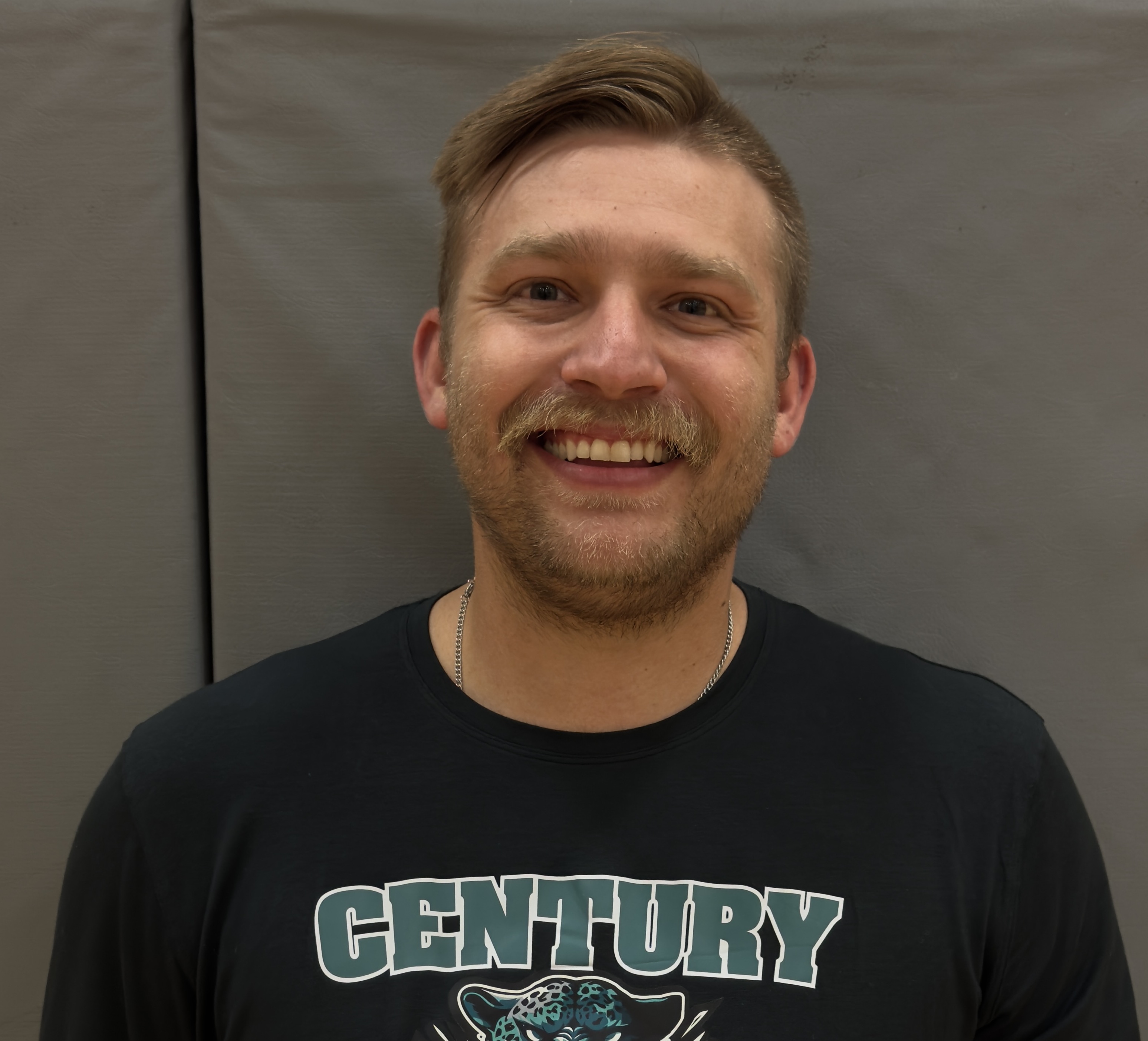 Coach Cameron Artz